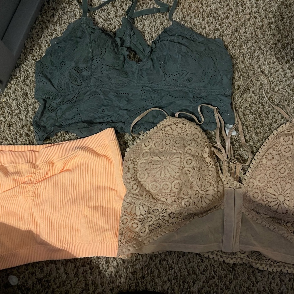 Aerie Lace Bandeau Set in Green, Peach, and Beige